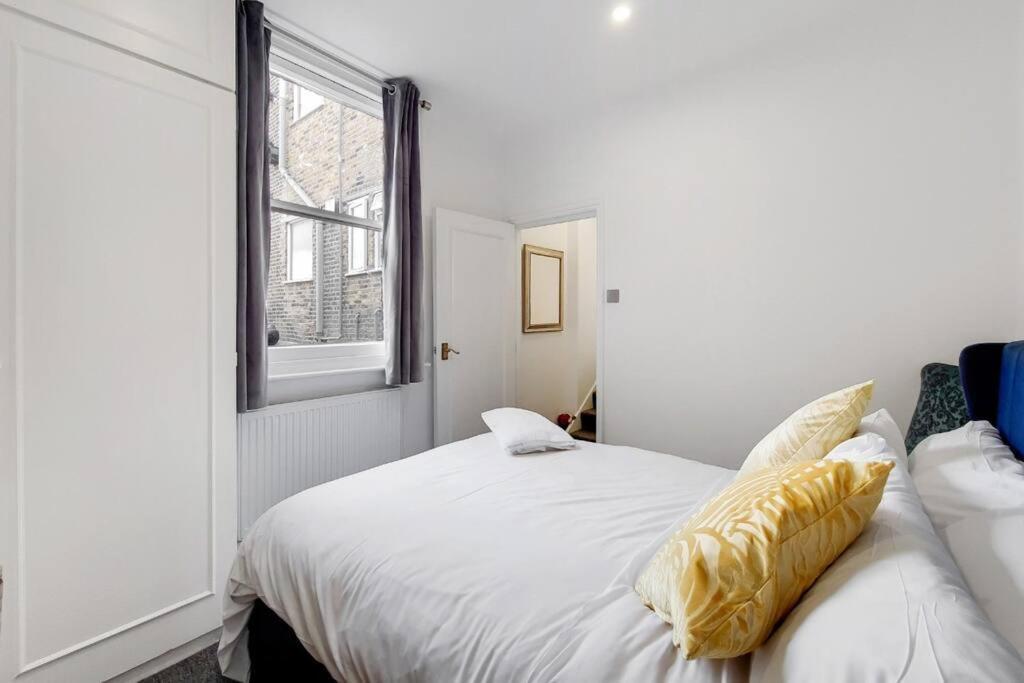 Immaculately Presented 1 Bed Apartment London Exterior photo